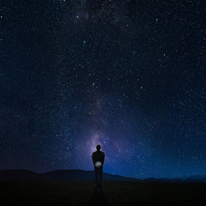 王秋儿蕾丝三角裤跳钢管舞
